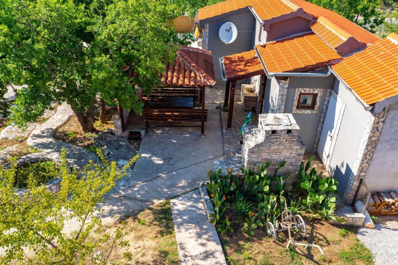 Villa Eagle Бенковац Екстериор снимка