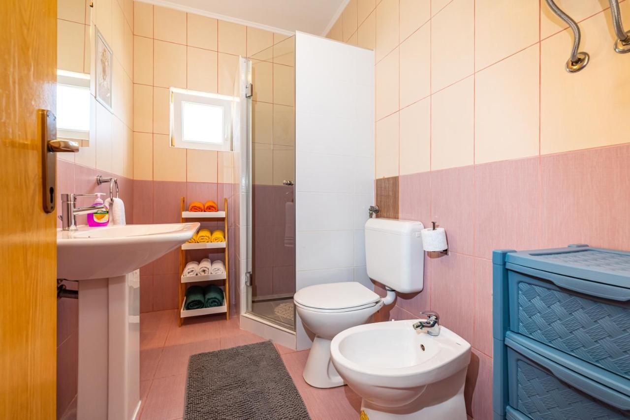 Villa Eagle Бенковац Екстериор снимка
